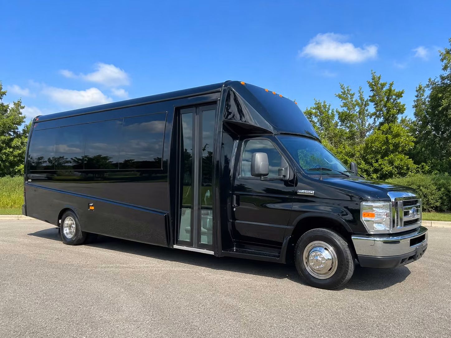 18 passenger minibus