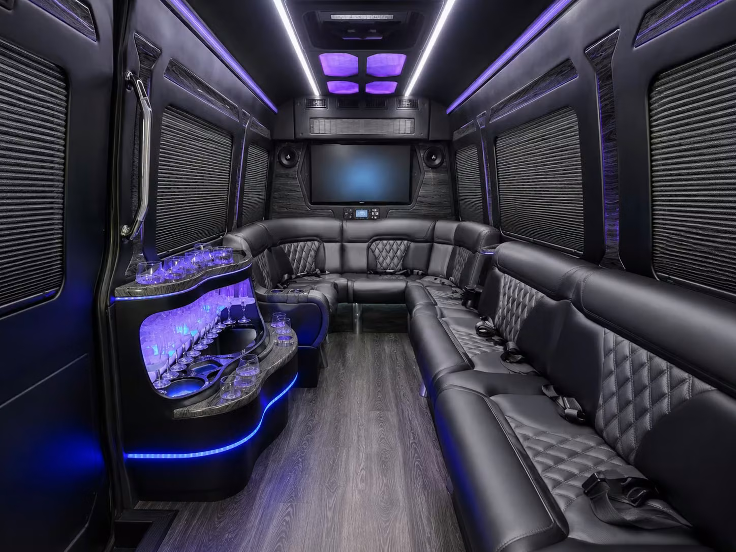 book long distance transportation from davie for school groups and athletic teams