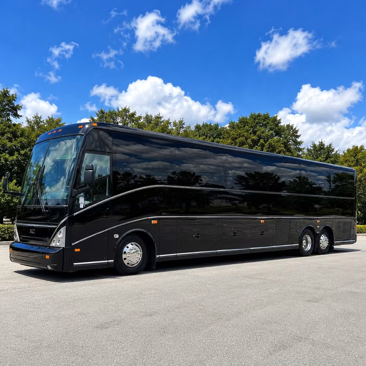 employee shuttle services that keep your davie workforce moving