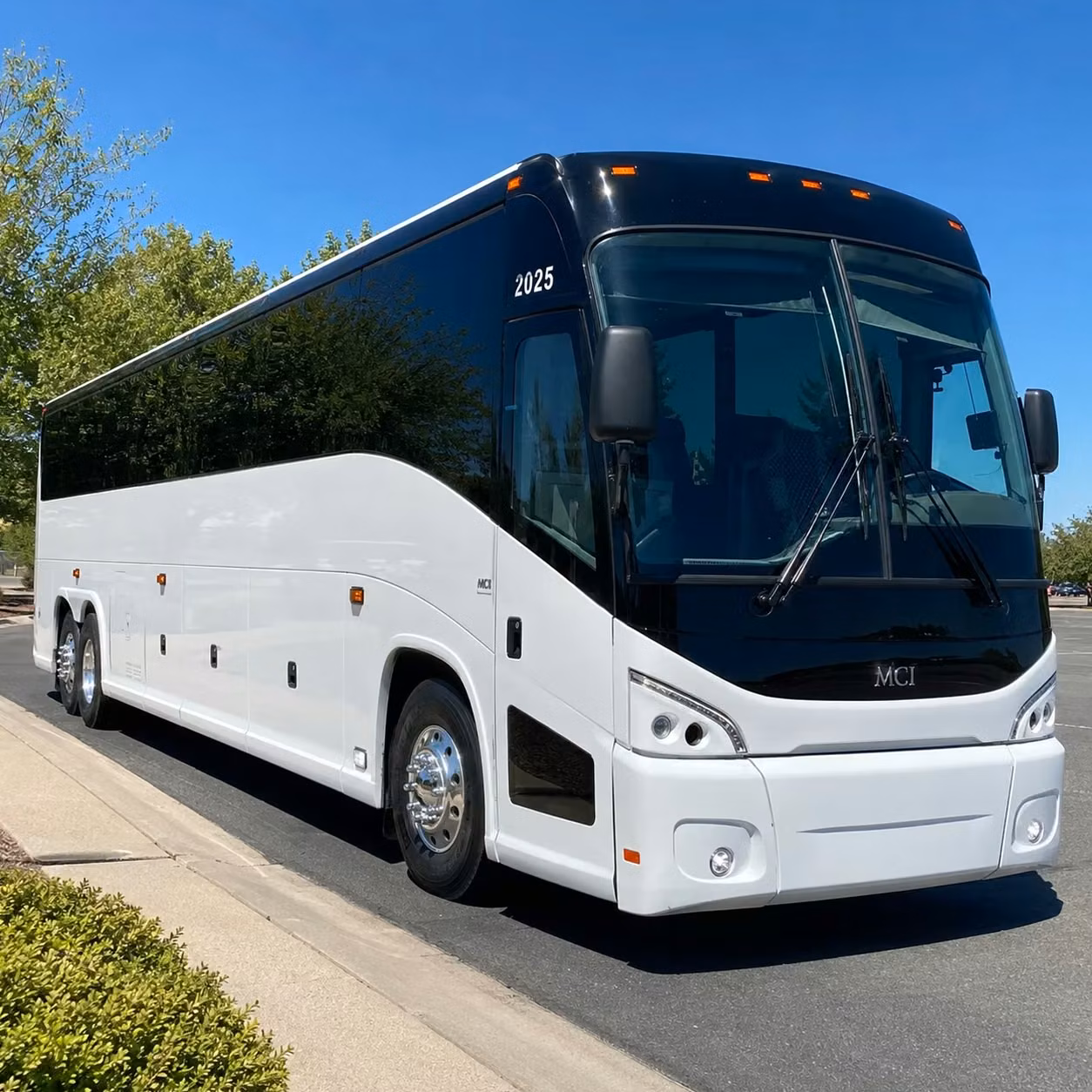 finding long distance bus rentals in davie has never been easier