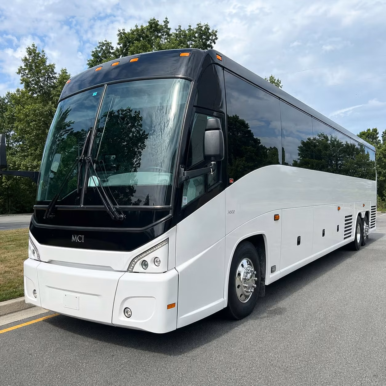 with busrentaldavie com you can arrange davie to cruise port transportation for large groups